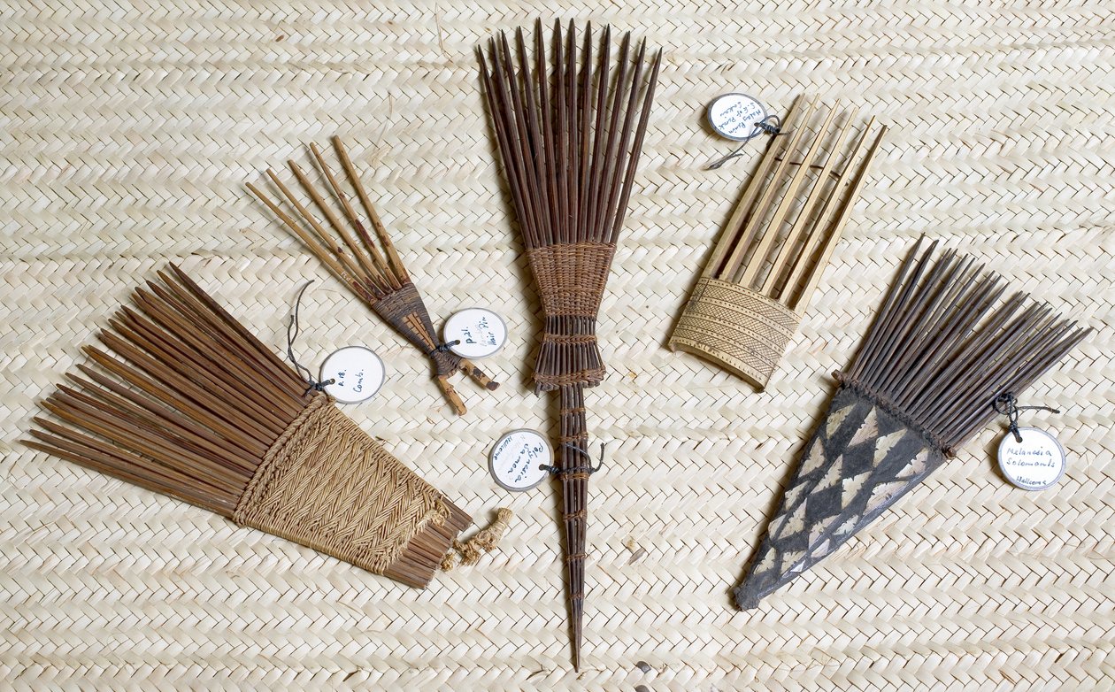 Comb from Samoa or Tonga, hair pin from the Malay Peninsula, comb from ...