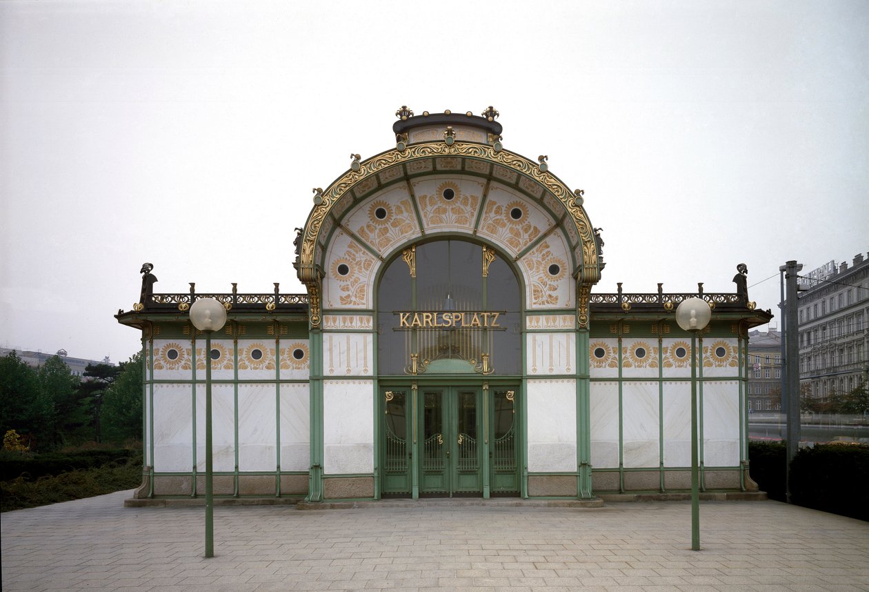 Art Nouveau: view of the pavilion of the Karlsplatz metro station by Otto Wagner