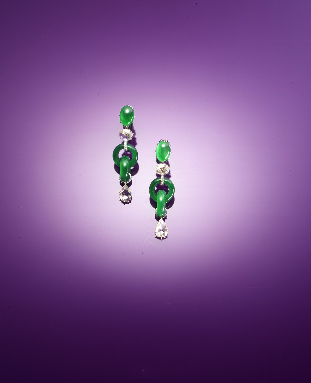 An exceptional pair of double hoop pendant earrings by Qing Dynasty Chinese School