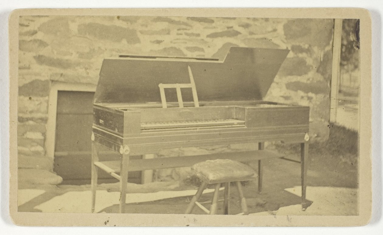 Piano at Washington