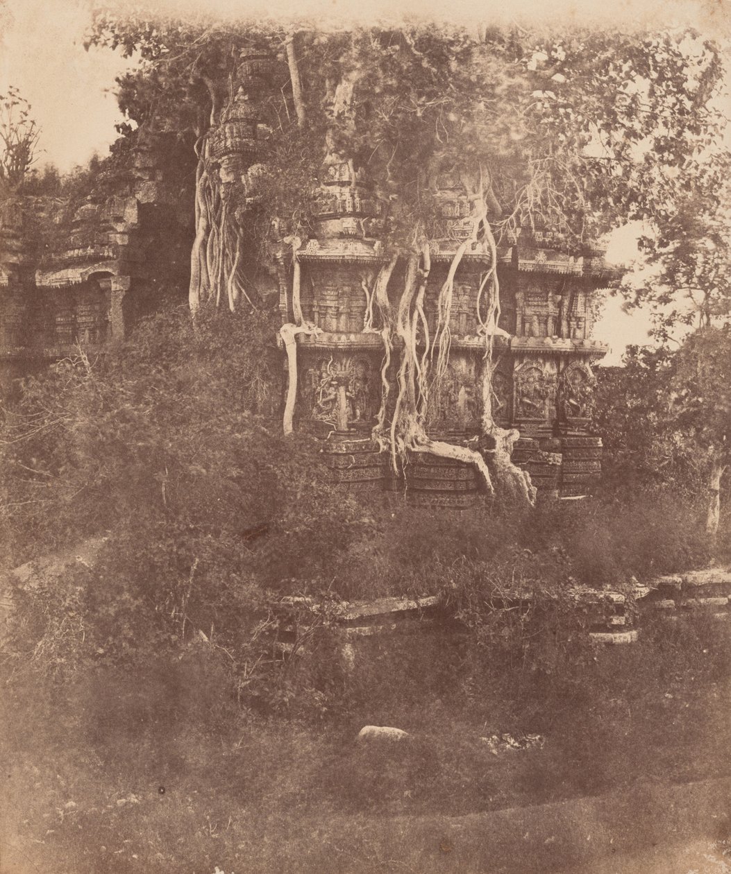 Temple at Hallibeed, India, 1856-1857 by Richard Banner Oakeley
