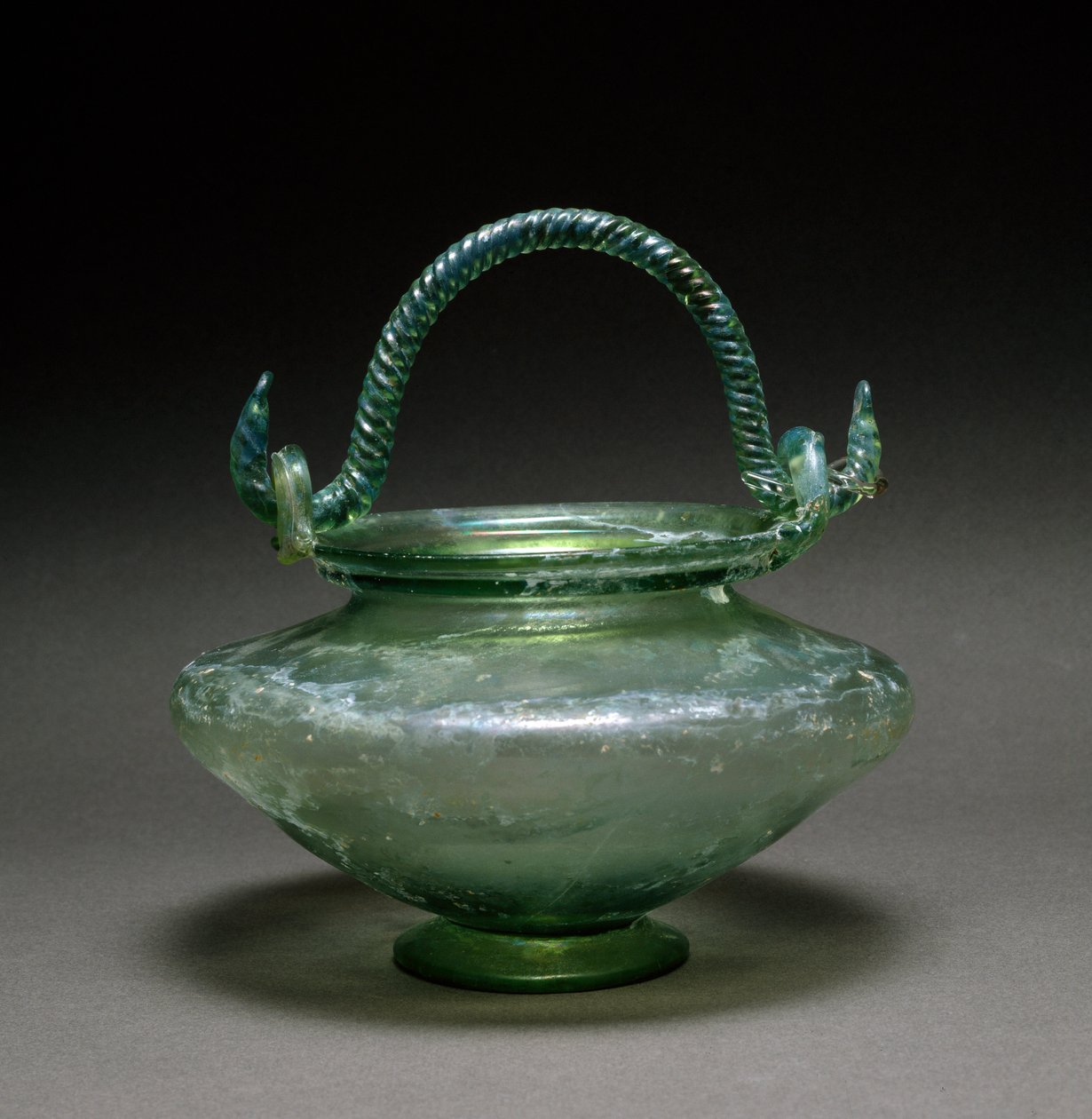Roman art: biconic vase. 1st century AD. From La Antigua. Museo ...