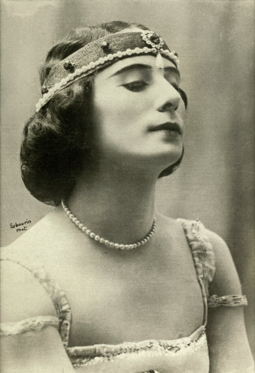 Portrait of Anna Pavlowa by Sabourin Sabourin