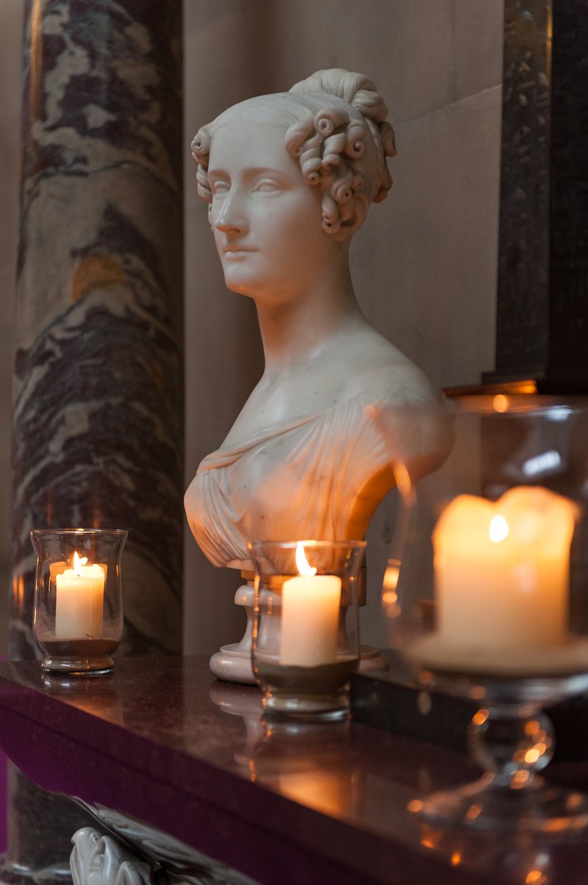 Bust of a lady by School English