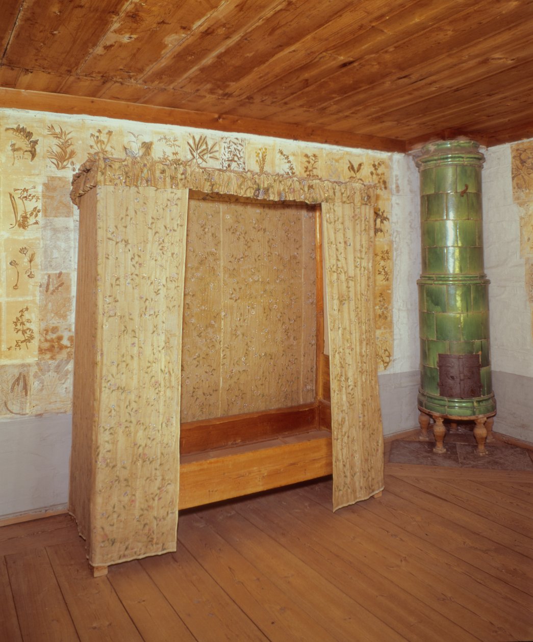 Collapsible bed and ceramic stove in the home of Carl Linnaeus (1707-78) by School Swedish