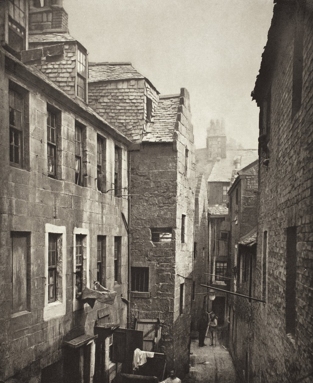 Close No. 122 Saltmarket (#29) by Thomas Annan