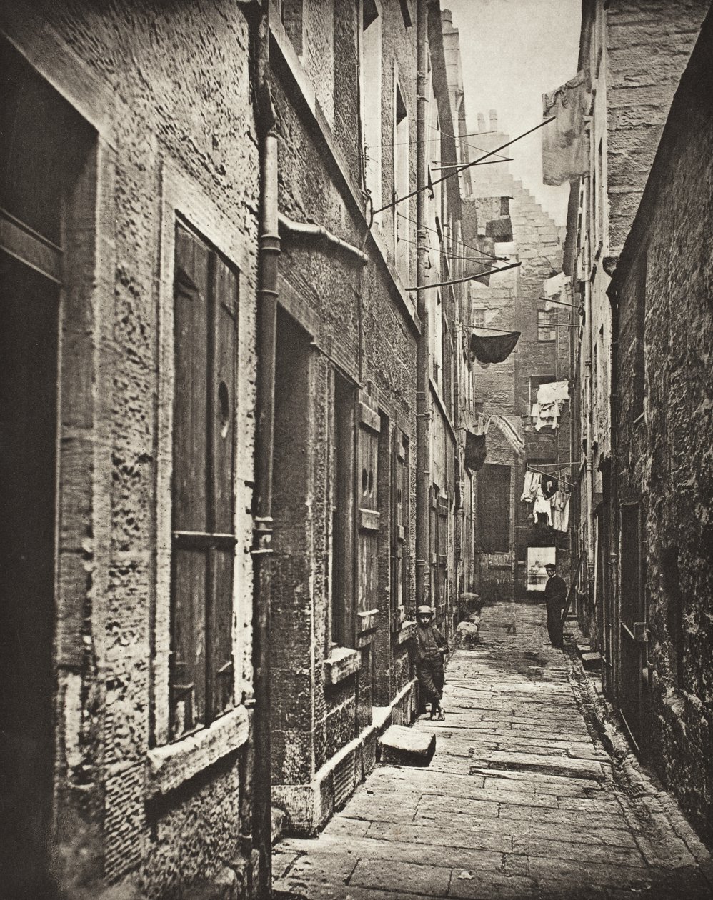Close No. 65 High Street (#13) by Thomas Annan