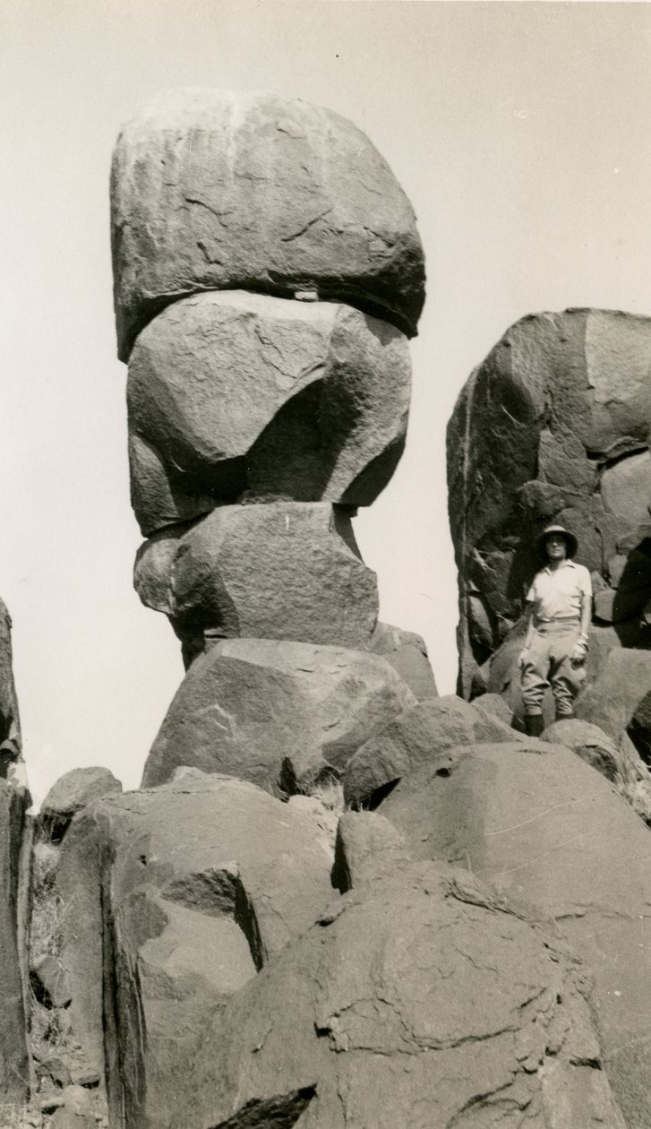 Rocks in Goz Regeb, Sudan, circa 1925 by Ugo Monneret de Villard