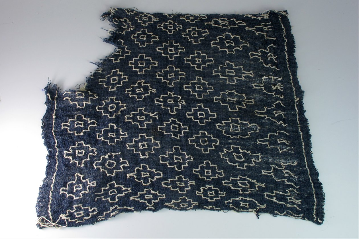 Cloth to Headdress by Unbekannt Unbekannt