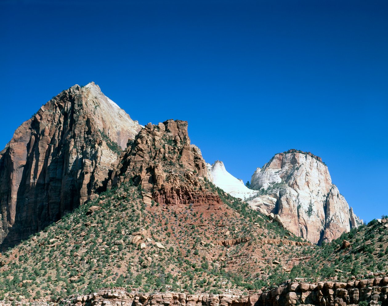 Rock towers at Zion National Park, Utah by Unbekannt Unbekannt