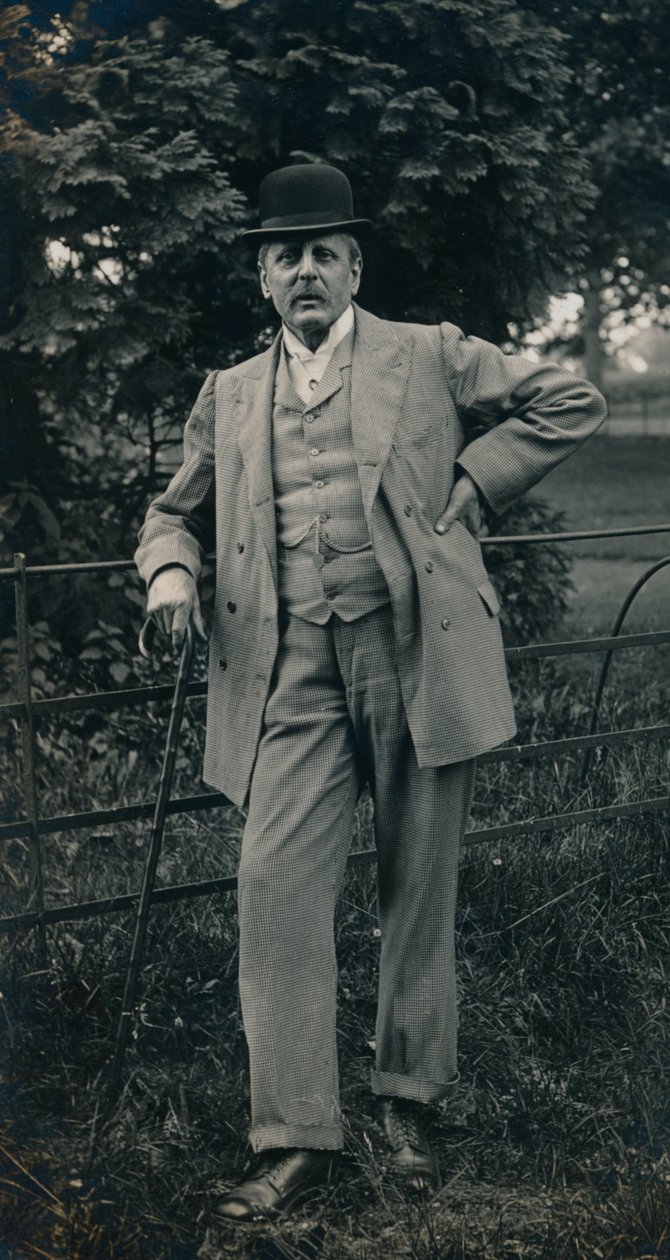 A gentleman wearing a suit and bowler hat by Unbekannt