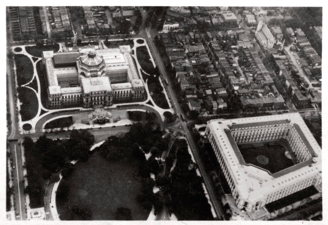 Aerial View of the Library of Congress, Washington DC, USA, from a Zeppelin, 1928-1933 by Unbekannt