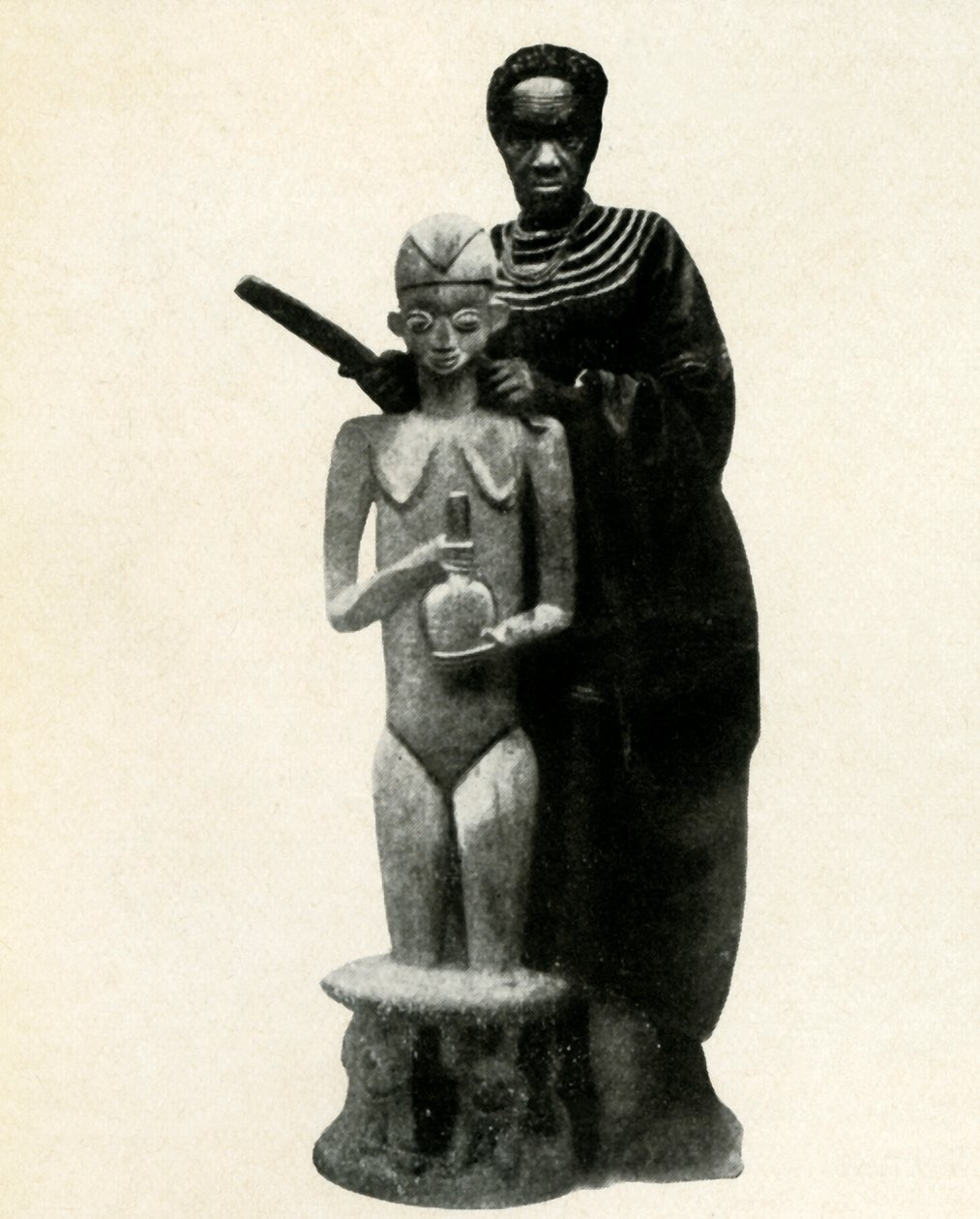 African Sculptor, Cameroons, 1947 by Unbekannt