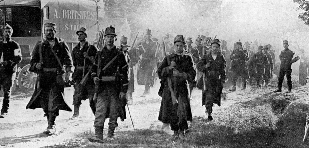Belgian Troops Nearing the Scene of Battle, First World War by Unbekannt