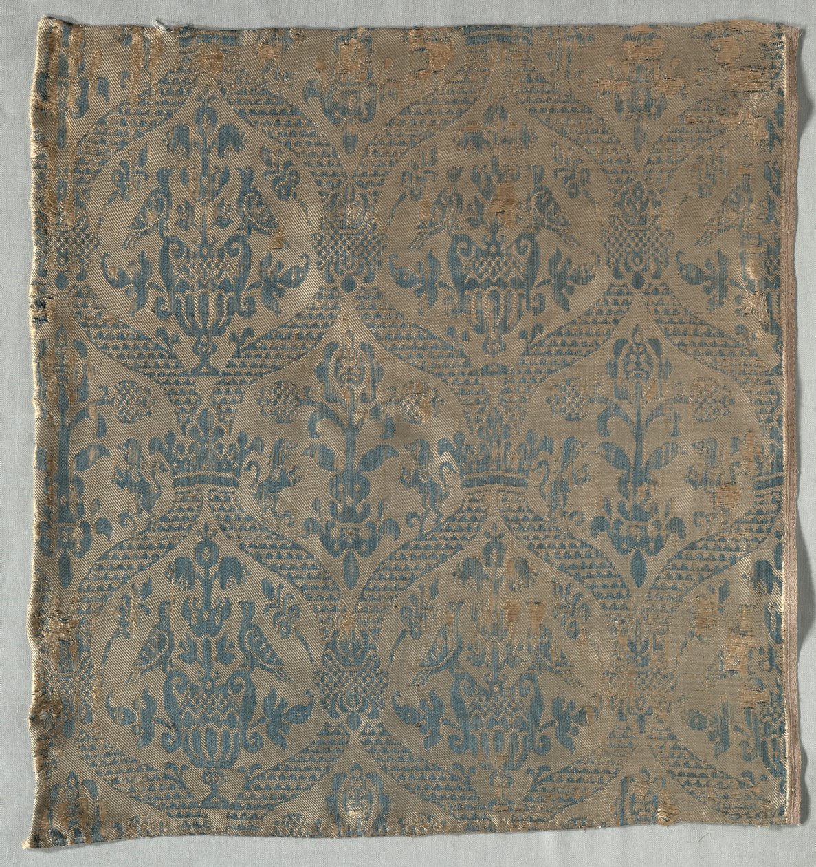 Damask Fragment by Unbekannt
