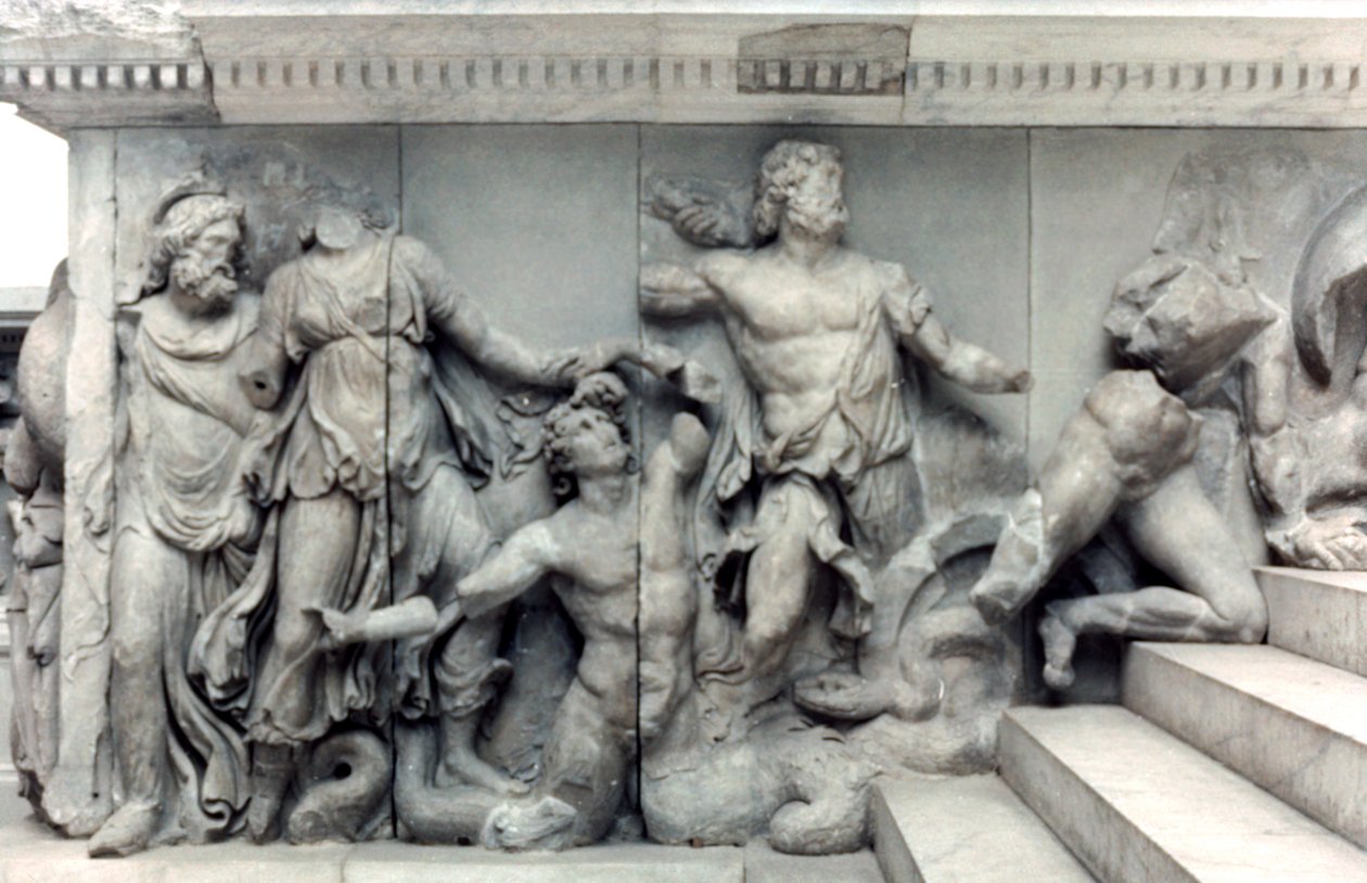 (Detail) from the Great Frieze of the Pergamon Altar by Unbekannt