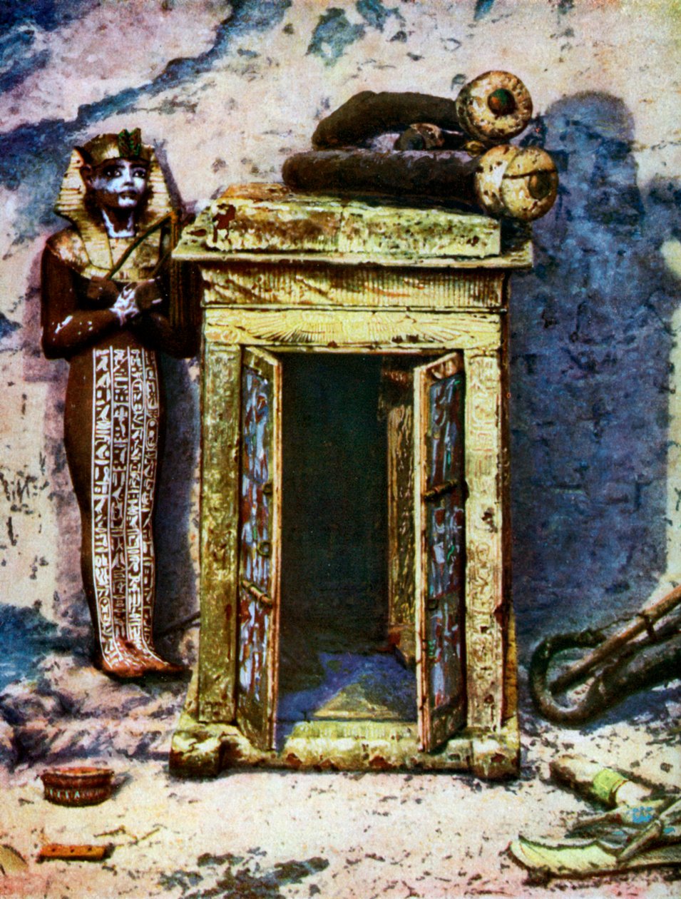 Golden shrine in the antechamber of Tutankhamun