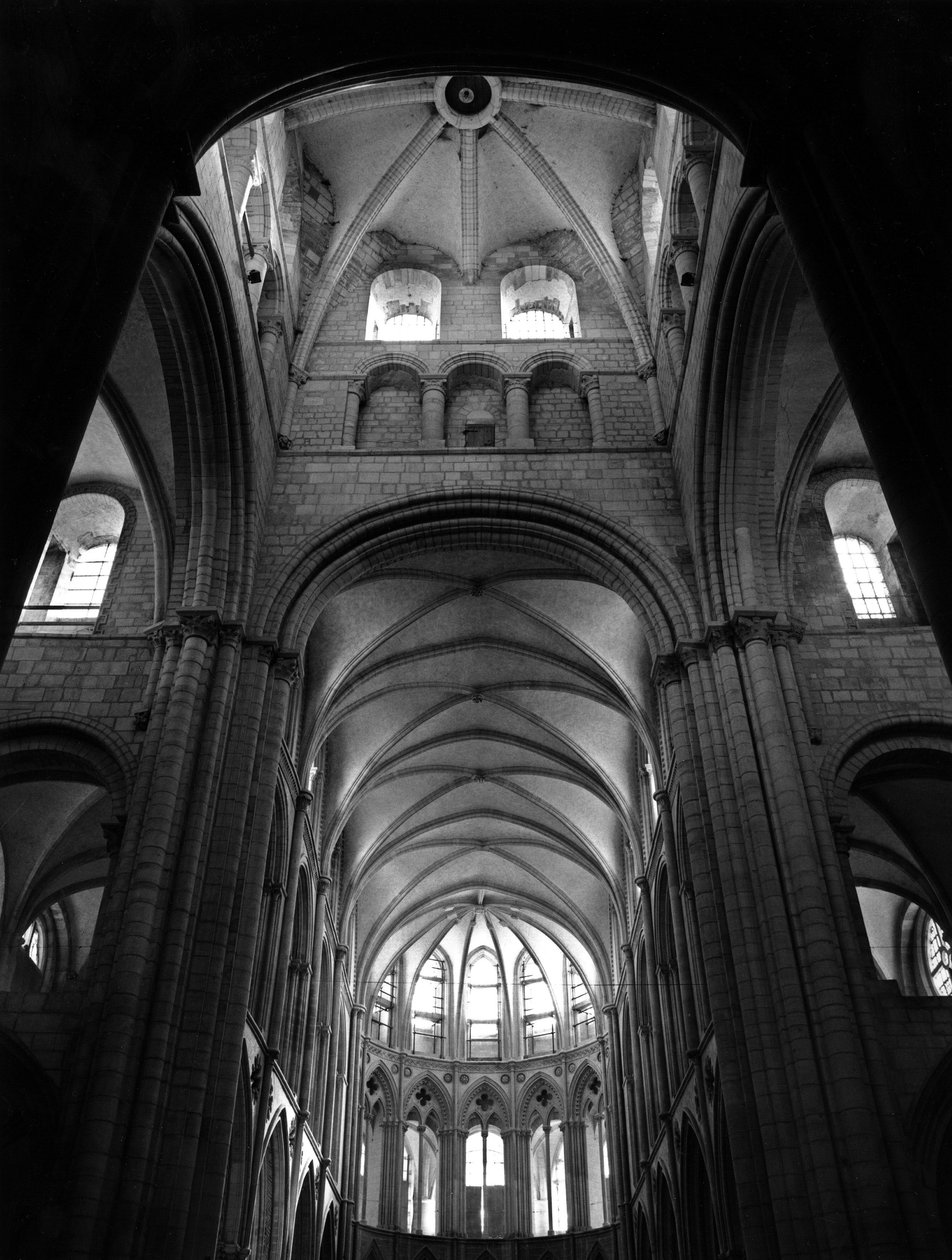 Gothic Art: The Vaults of the Nave and the Choir. St. Stephen