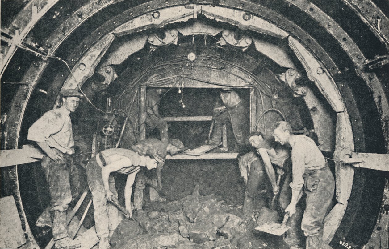 Inside a Greathead Tunnelling Shield, 1926 by Unbekannt