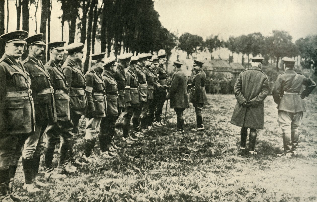 King George V Visits Allied Forces on the Front Line, First World War, 1915 by Unbekannt