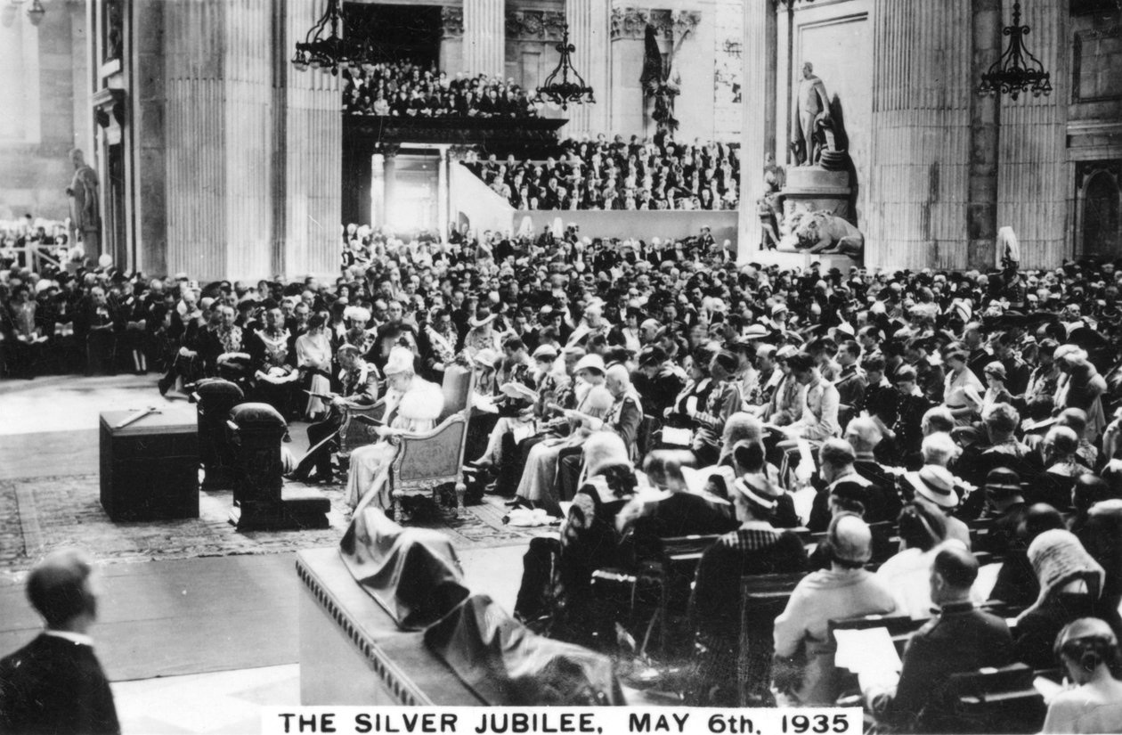 King George V's Silver Jubilee, London, 6th May by Unbekannt