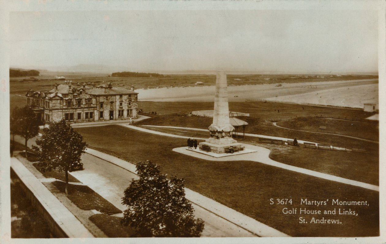 Martyrs Monument, Golf House and Links, St. Andrews by Unbekannt