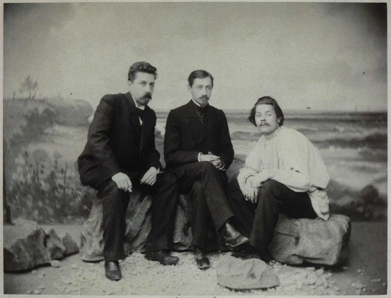 Maxim Gorky, Ivan Bunin and Nikolai Teleshov, 1900 by Unbekannt