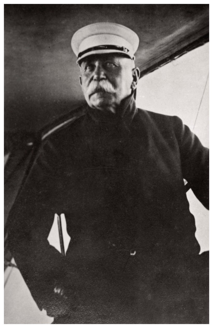 Portrait of Ferdinand, Graf von Zeppelin by Unbekannt