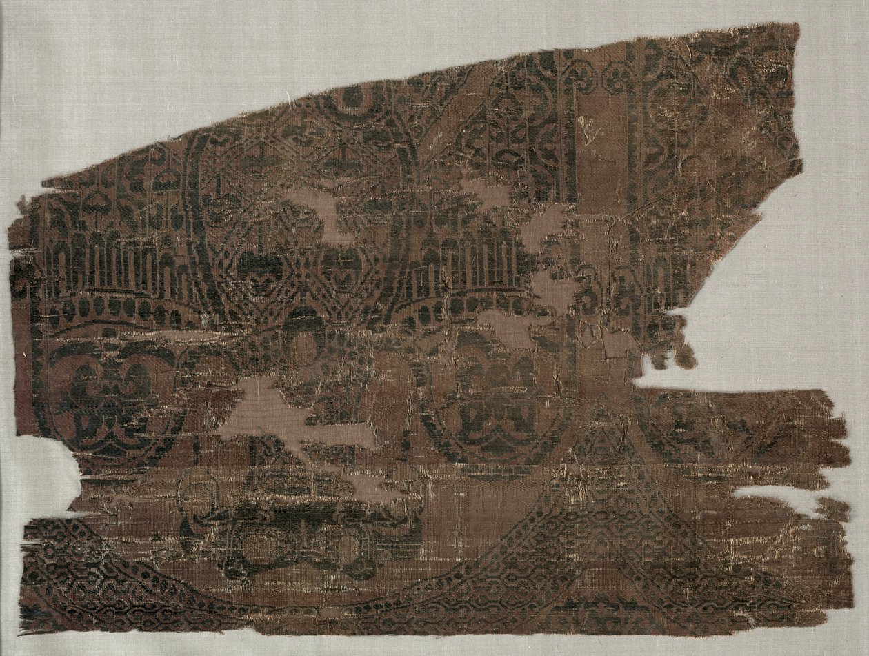 Samite Fragments with Double-Headed Eagles, from the Tomb of Saint Bernard Calvo by Unbekannt