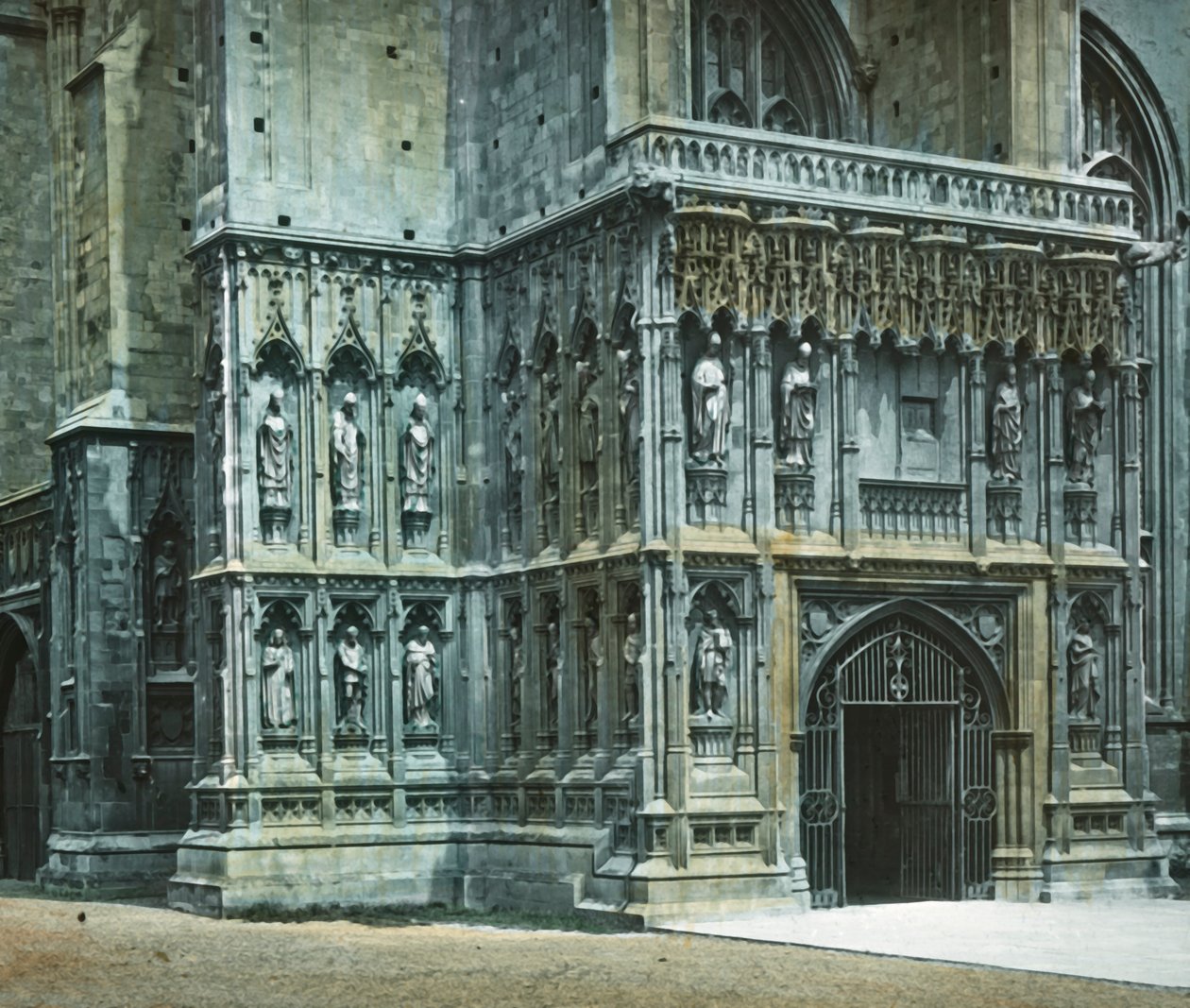 South West Porch, Canterbury Cathedral, 1890 by Unbekannt