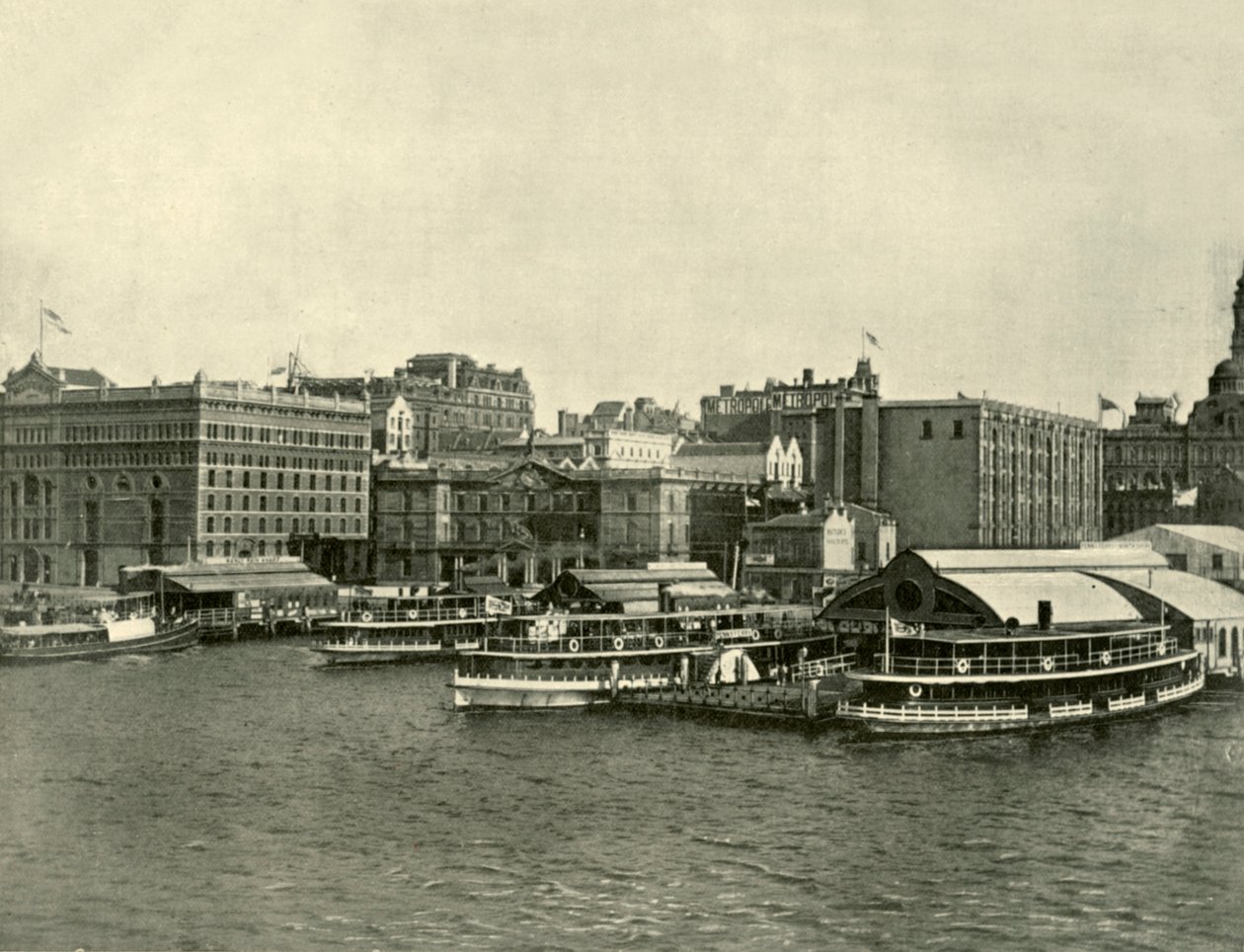 The Circular Quay, Sydney by Unbekannt