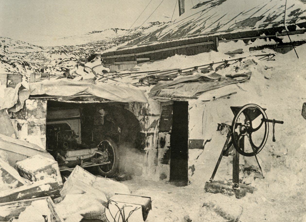 The Motor Car in the Garage, and Maize-Crusher on the Right, c1908, 1909 by Unbekannt