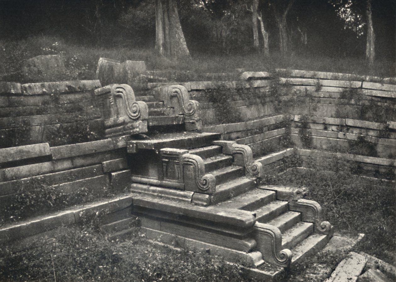 Staircase in a Masonry Bathing Pool, Anuradhapura, 1926 by Unbekannt