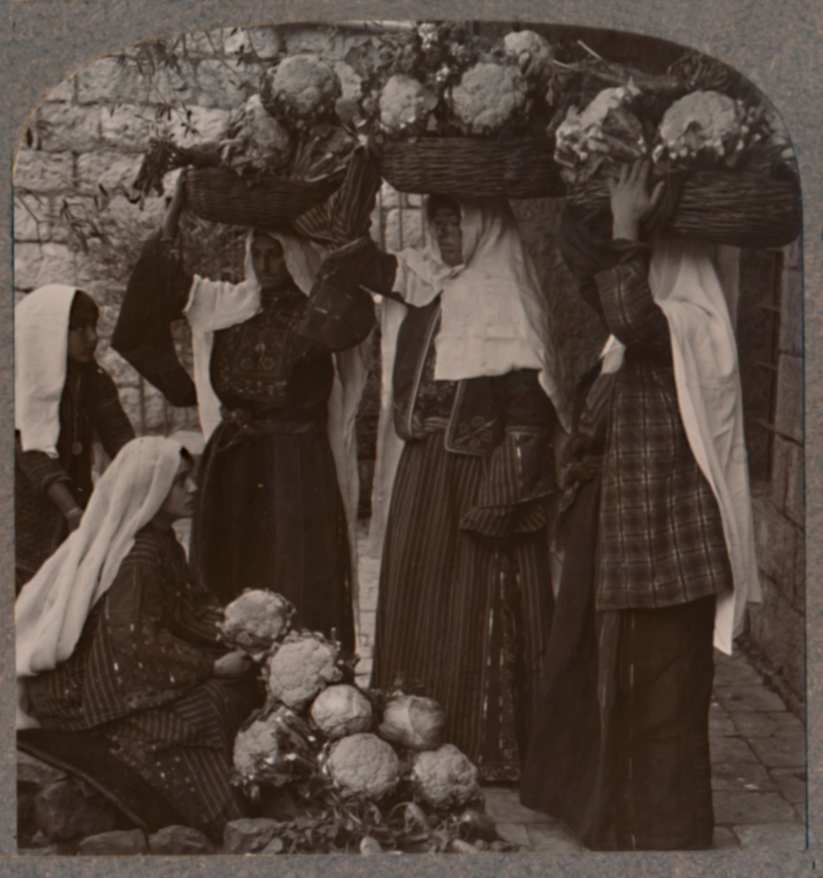 Vegetable Sellers, Jerusalem by Unbekannt