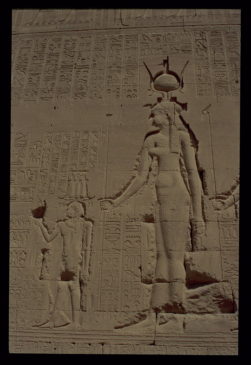 Relief depicting Hathor and her son, Ihy, from the rear wall of the temple, c.125 BC-AD 60 by Unbekannt Unbekannt