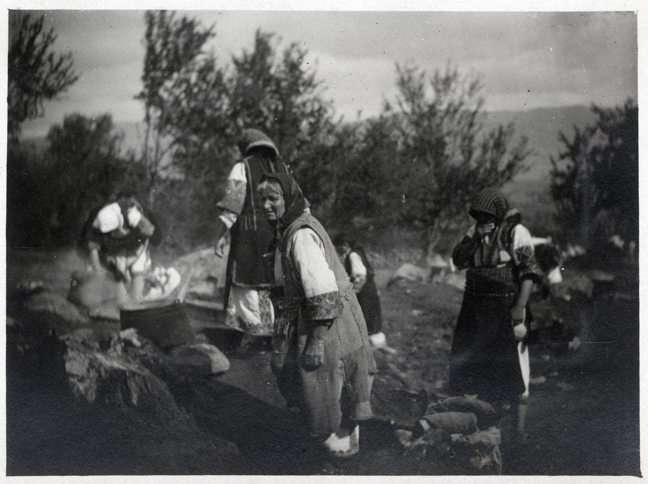 Balkan Peninsula: Women in front of a pot on a fire - Postcard 1914-1918 by William M. Timlin