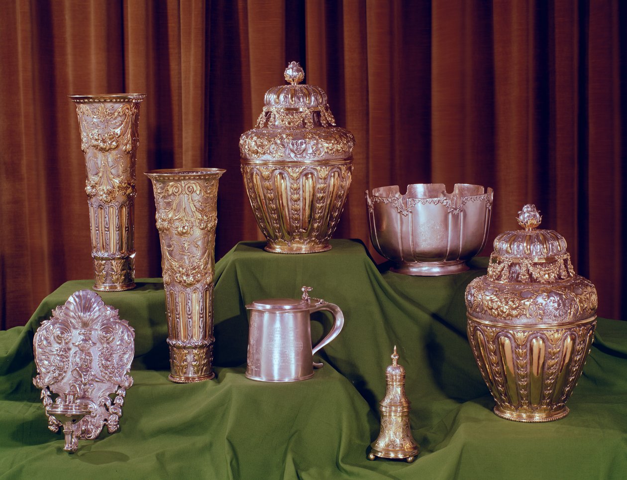 Collection of Silver and Silver-Gilt Pieces, Pre 17th Century by Unbekannt