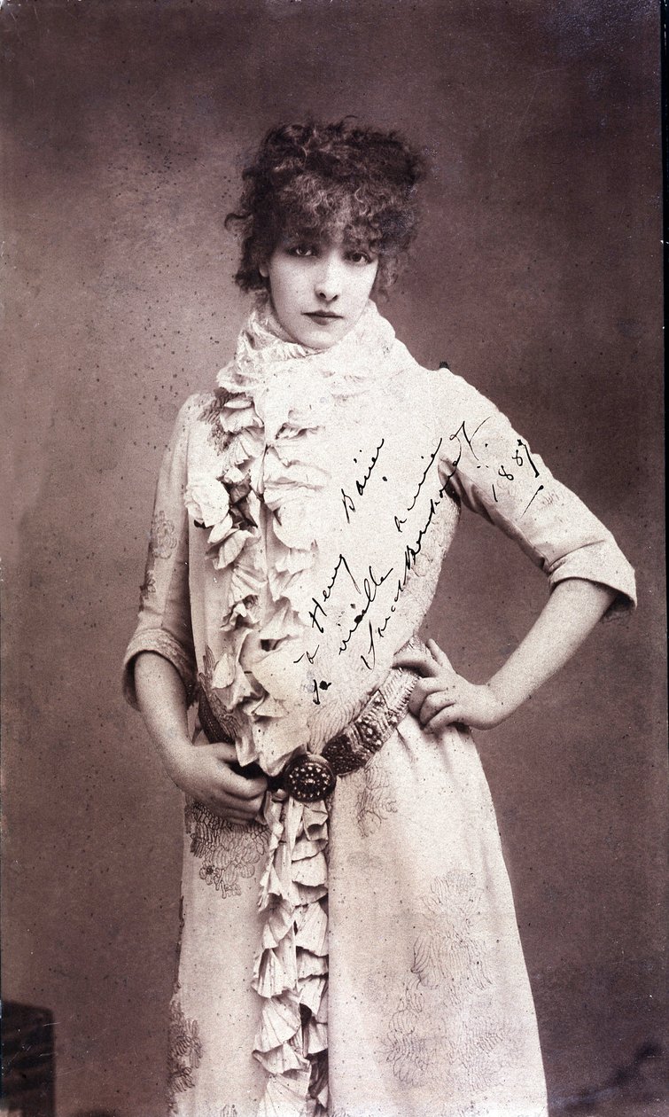 Portrait of Henriette Rosine Bernard known as Sarah Bernhardt (1844-1923), autographed photography by Unknown artist