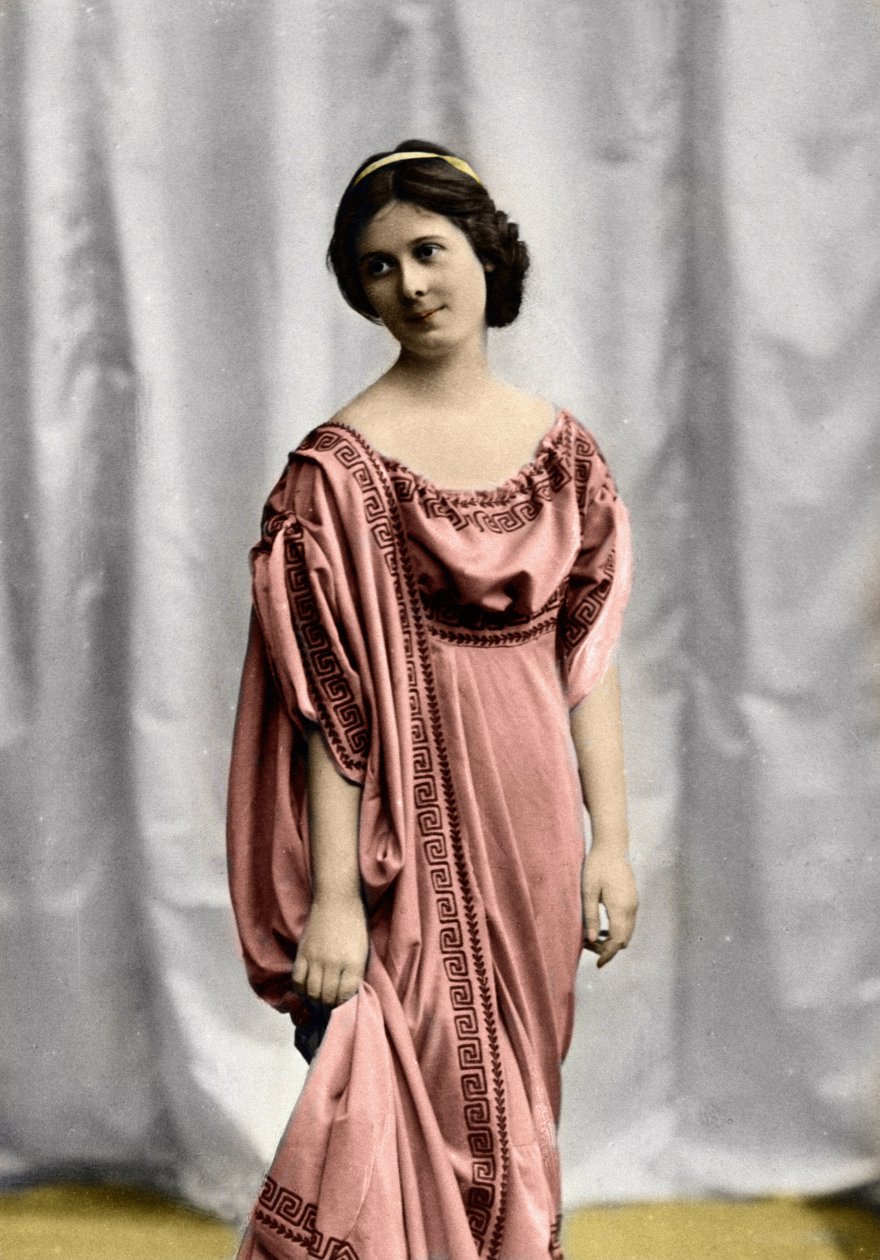 Portrait of the Dancer Isadora Duncan by Unknown photographer