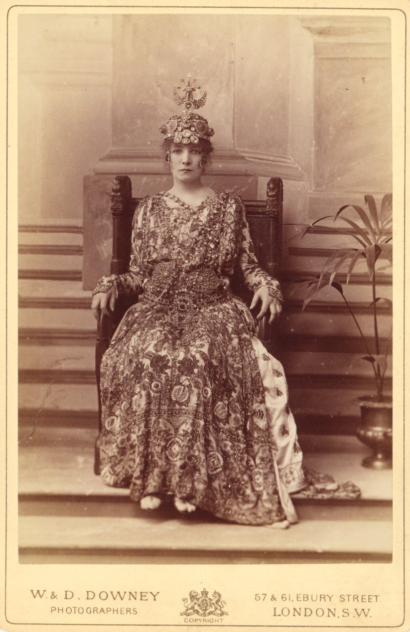 Sarah Bernhardt as the Empress Theodora in Sardou