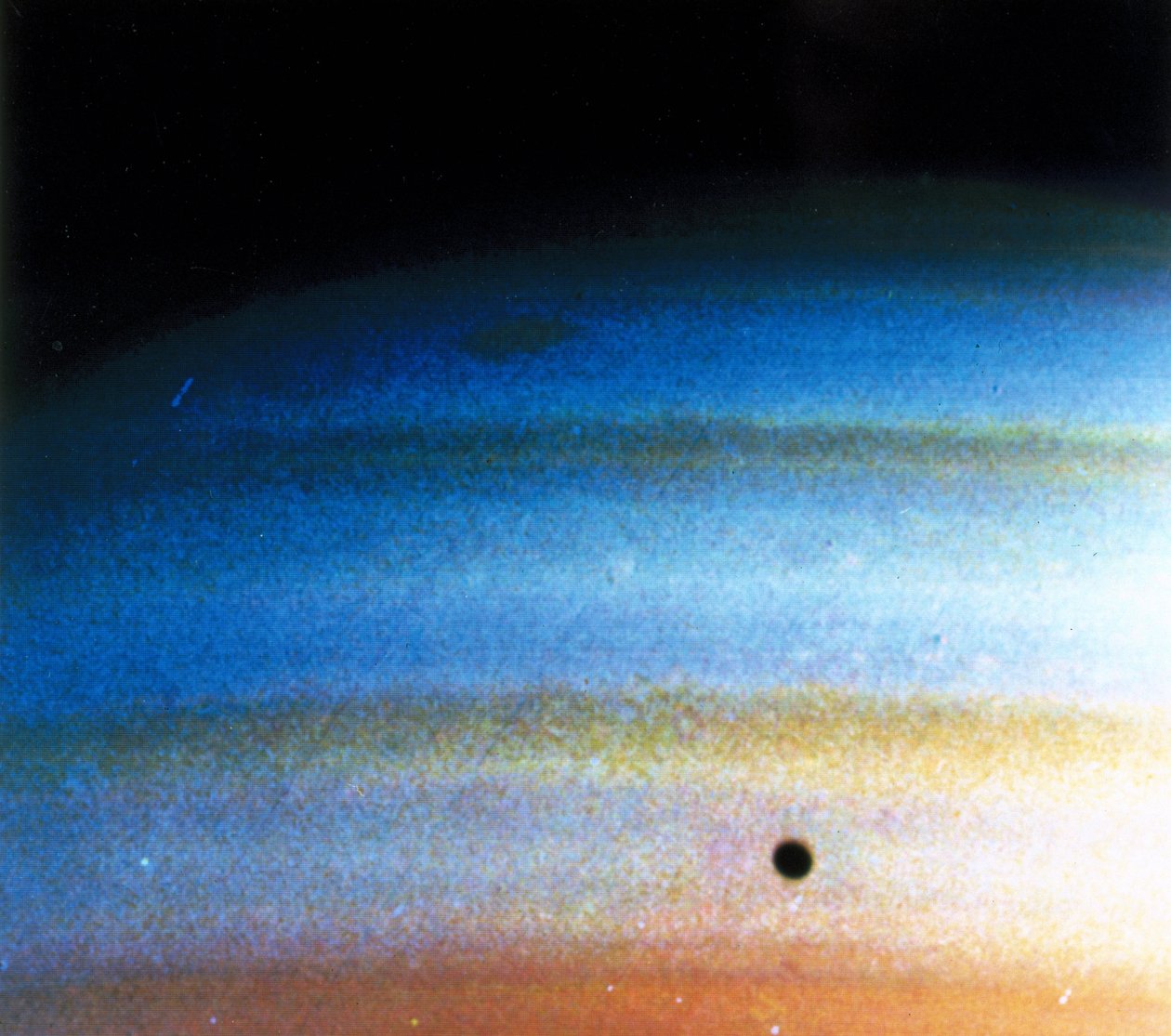 Cloud Patterns on Saturn, Photographed by Voyager 1