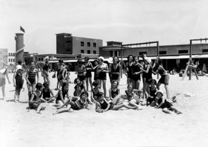 Villa Rosa Maltoni Mussolini: female summer camp students, during recreation, on the beach