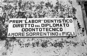 Crotone, Dental Laboratory