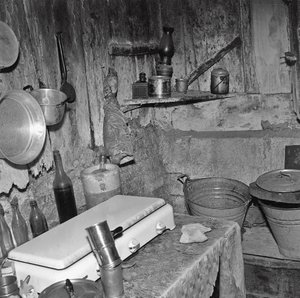 Kitchen Laborer, Crotone