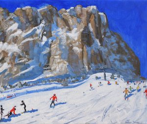 Skiing down the mountain, Selva Gardena