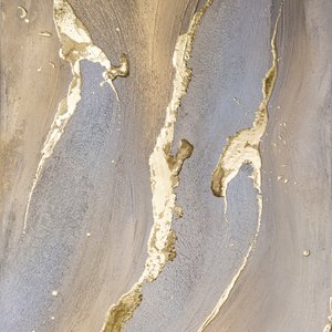 Opulent Golden Fluidity
