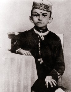 Portrait of Mohandas Karamchand Gandhi (1869-1948) as a child - Photography around 1875 by Anonymous Anonymous