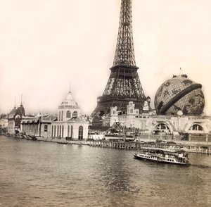 Universal Exposition of 1900 in Paris: The Celestial Globe and the Eiffel Tower