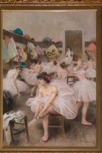Female Dancers