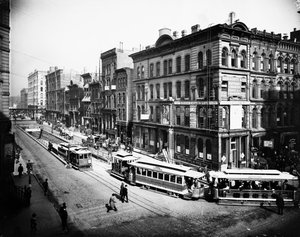 Streetcars exiting the LaSalle Street tunnel, Chicago, Illinois, USA, c.1905